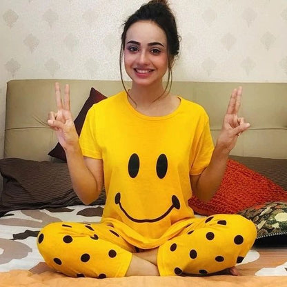 Yellow Smile Print Full Sleeves T-shirt With Dotted Pajama Night Suit (SP-51)